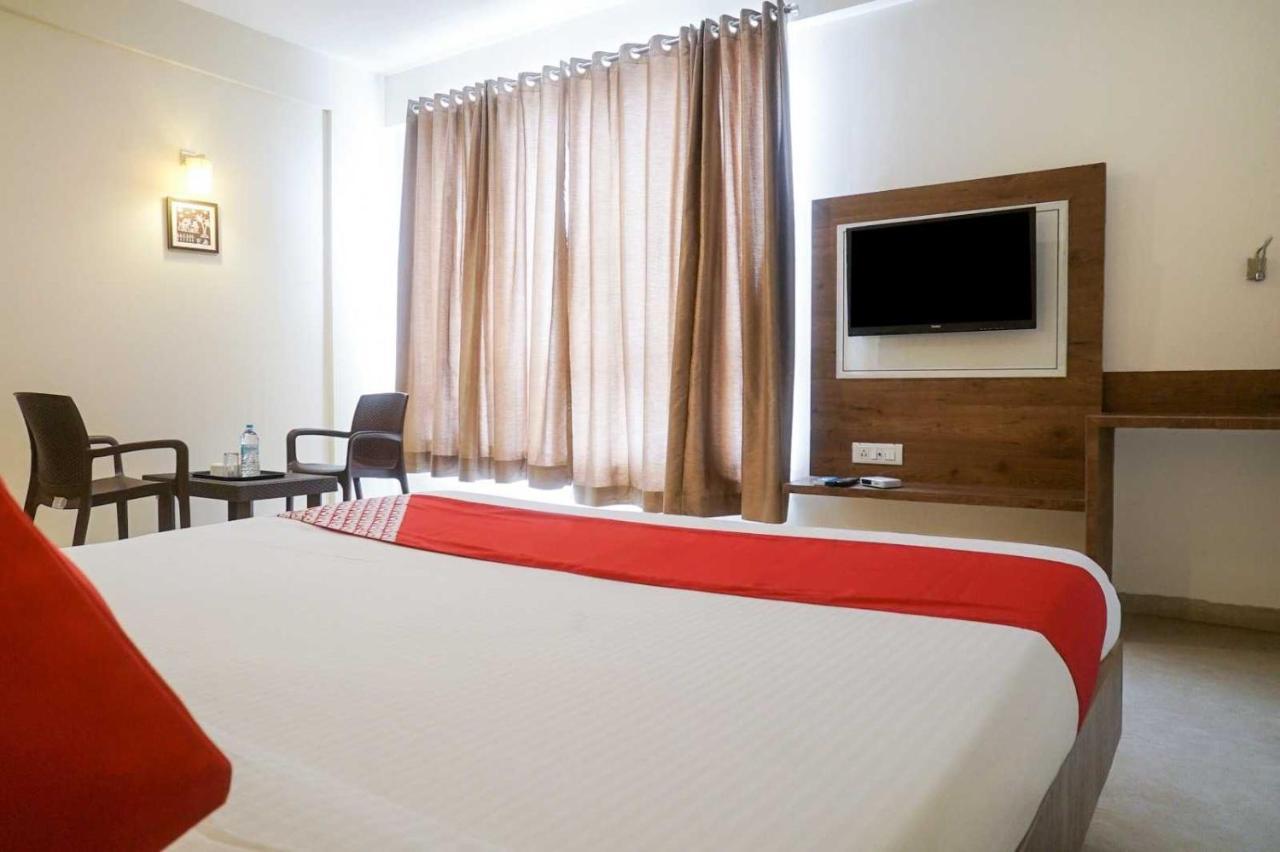 Collection O Sanskruti Resort شيردي المظهر الخارجي الصورة